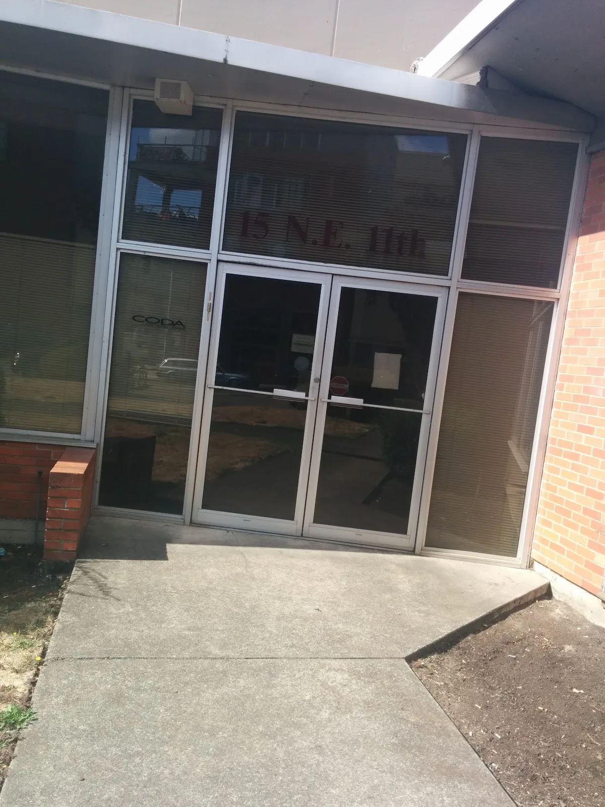 Exterior view of Portland detox center — door