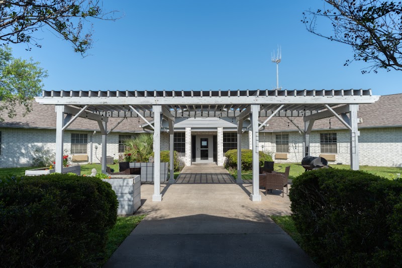 Avir at Portland - Photo 2