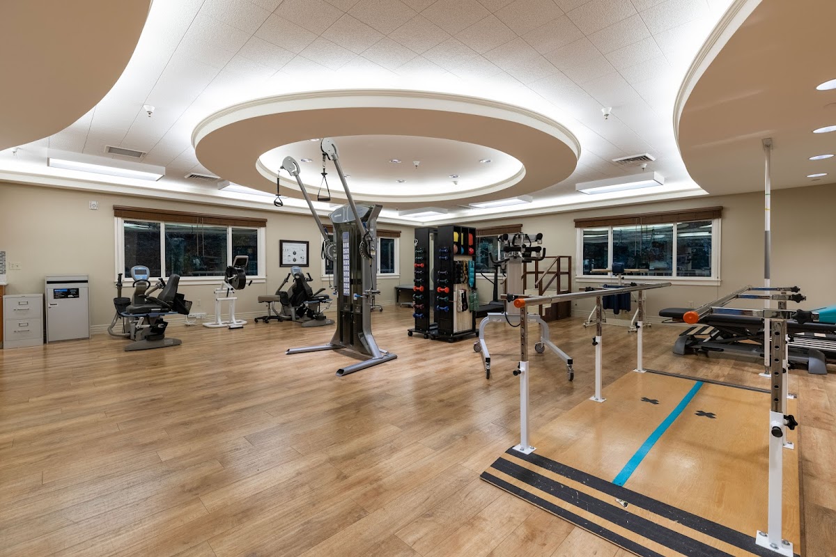 West Hills Health & Rehabilitation - Photo 2