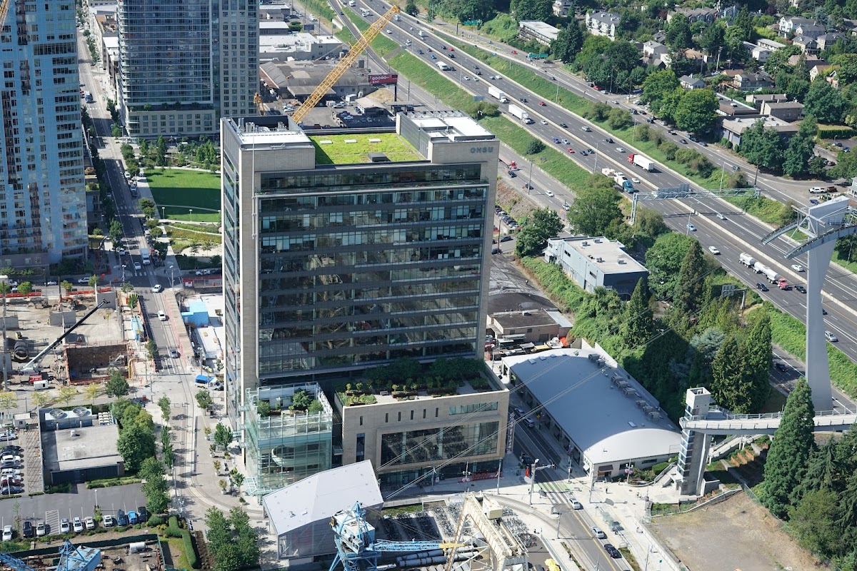 OHSU Center for Health & Healing - Photo 6