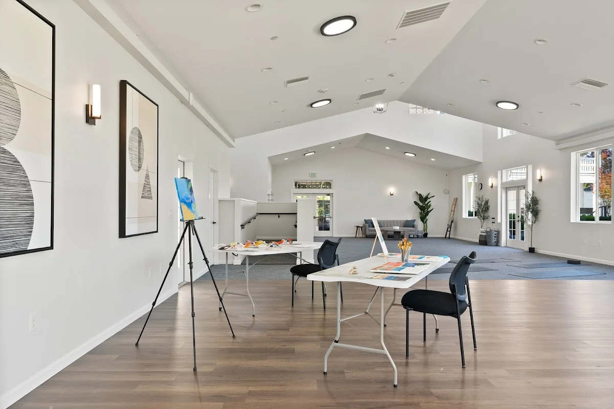 Discover Recovery - Photo 5